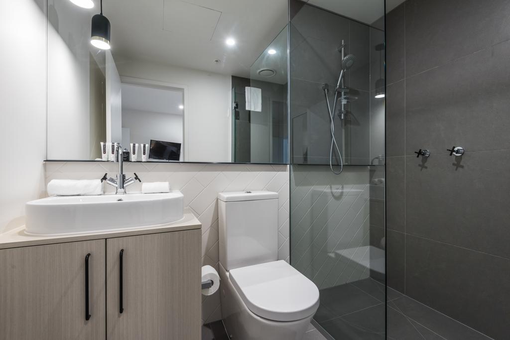 Playhouse Apartments Abbotsford Мельбурн Екстер'єр фото
