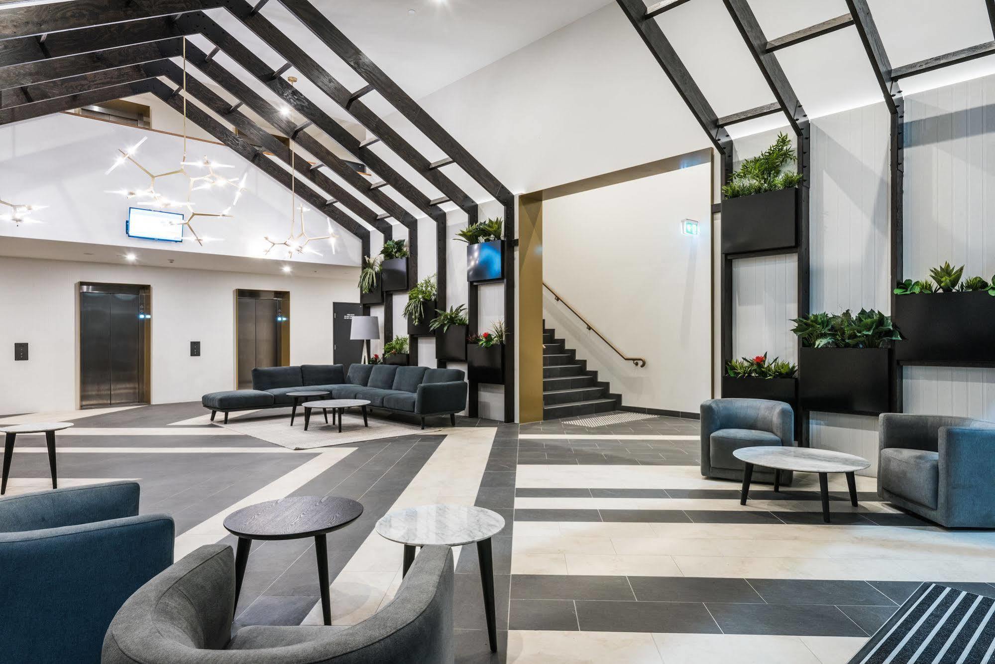 Playhouse Apartments Abbotsford Мельбурн Екстер'єр фото
